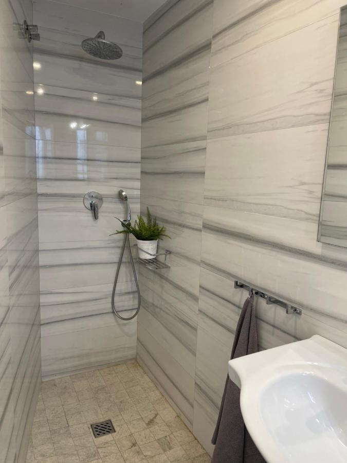 New Townhouse In The Heart Of Nerja With Jacuzzi Villa Ngoại thất bức ảnh